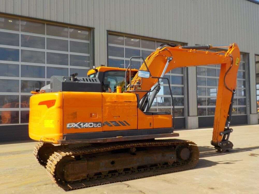 DOOSAN DX140LC-5 mini excavator - Photo 3