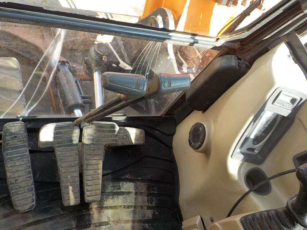 DOOSAN 75V mini excavator - Photo 25
